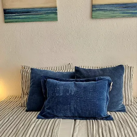 Apartment House *